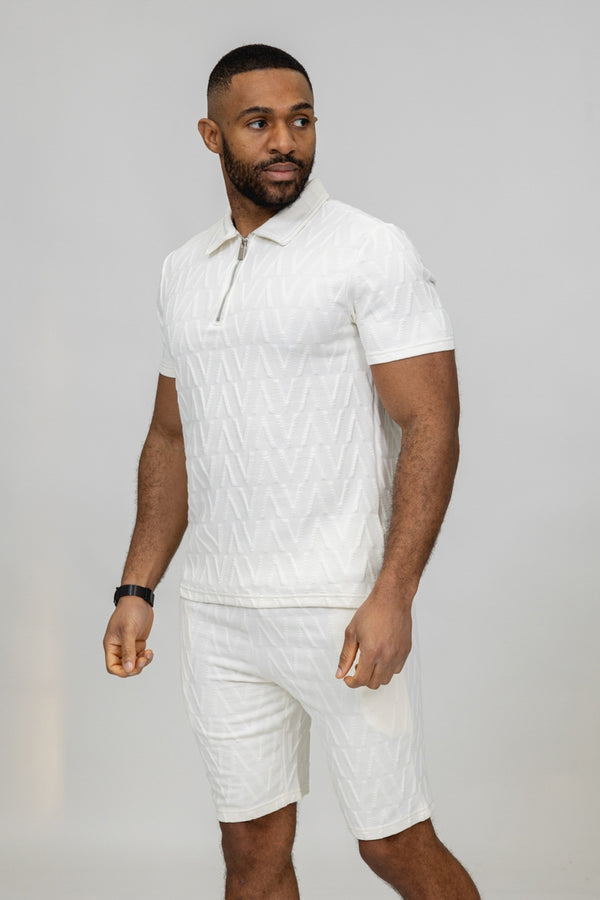Polo short set with embossed pattern
