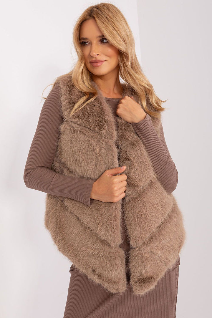  Gilet model 186715 AT 