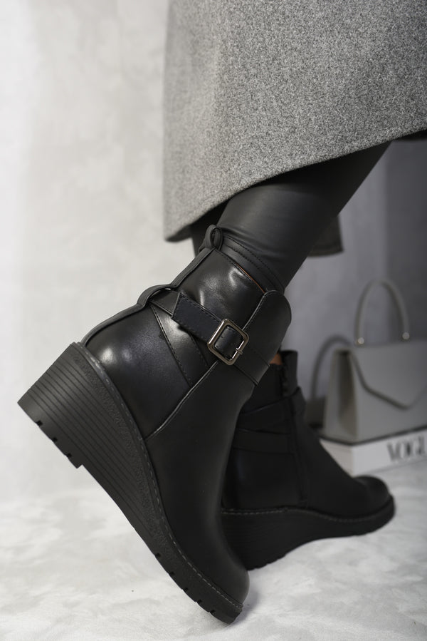 Side Zip Low Wedge Chelsea Ankle Boots