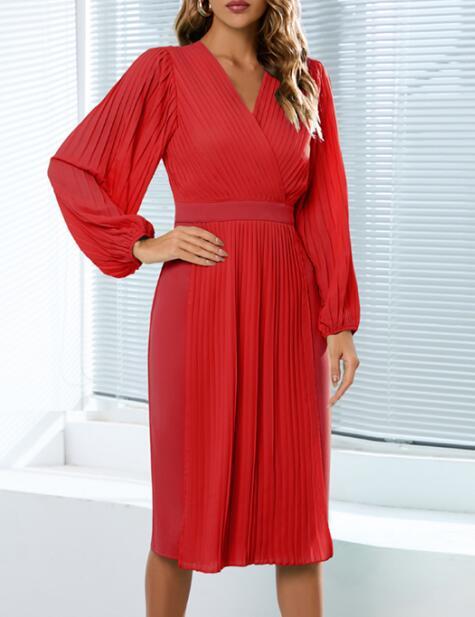 Women's flowing pleated lantern sleeves V-neck slim dress